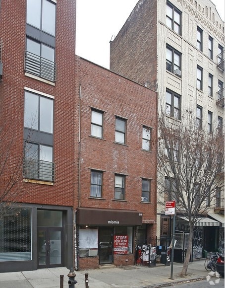 318 Bedford Ave, Brooklyn, NY for Rent