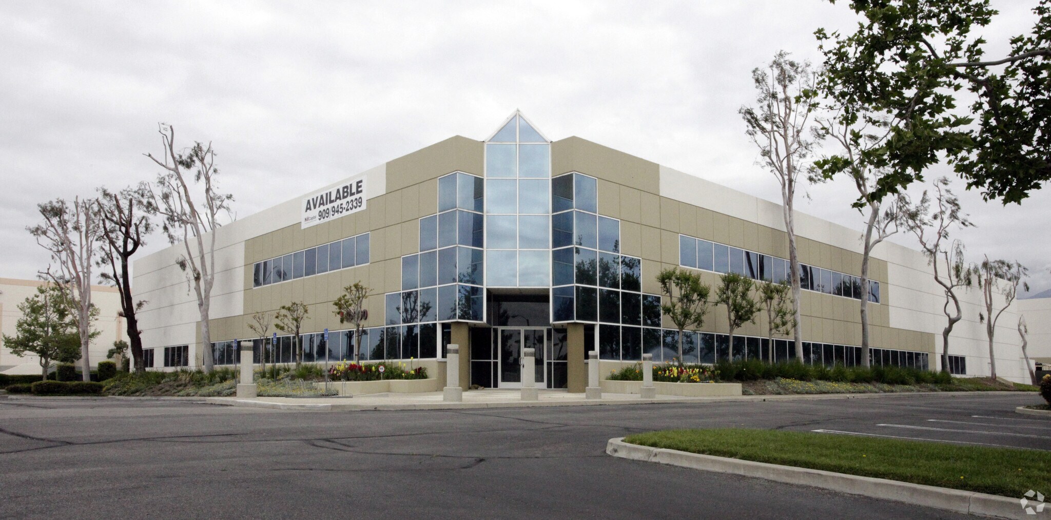 10860 6th St, Rancho Cucamonga, CA for Rent