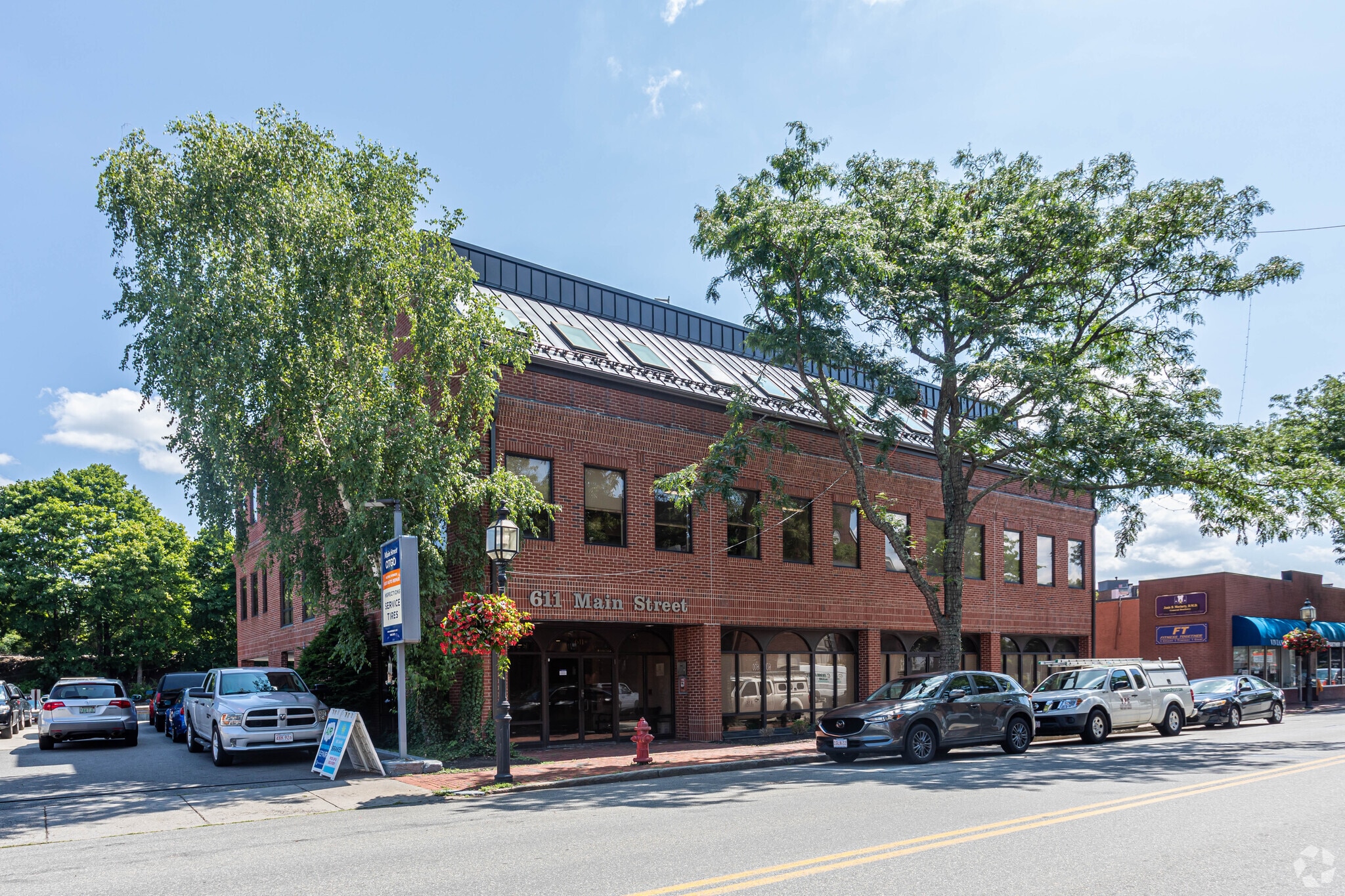 611 Main St Winchester, MA 01890 Office Property for Sale on