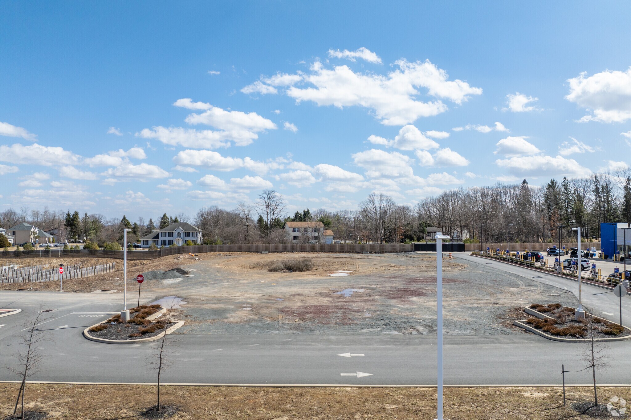 Route 940 & Mountain Dr, Mount Pocono, PA for Rent