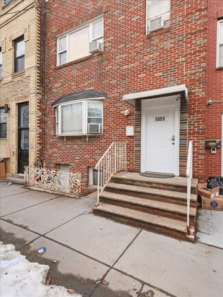 Jersey City, NJ Apartments - 1021 Westside Ave