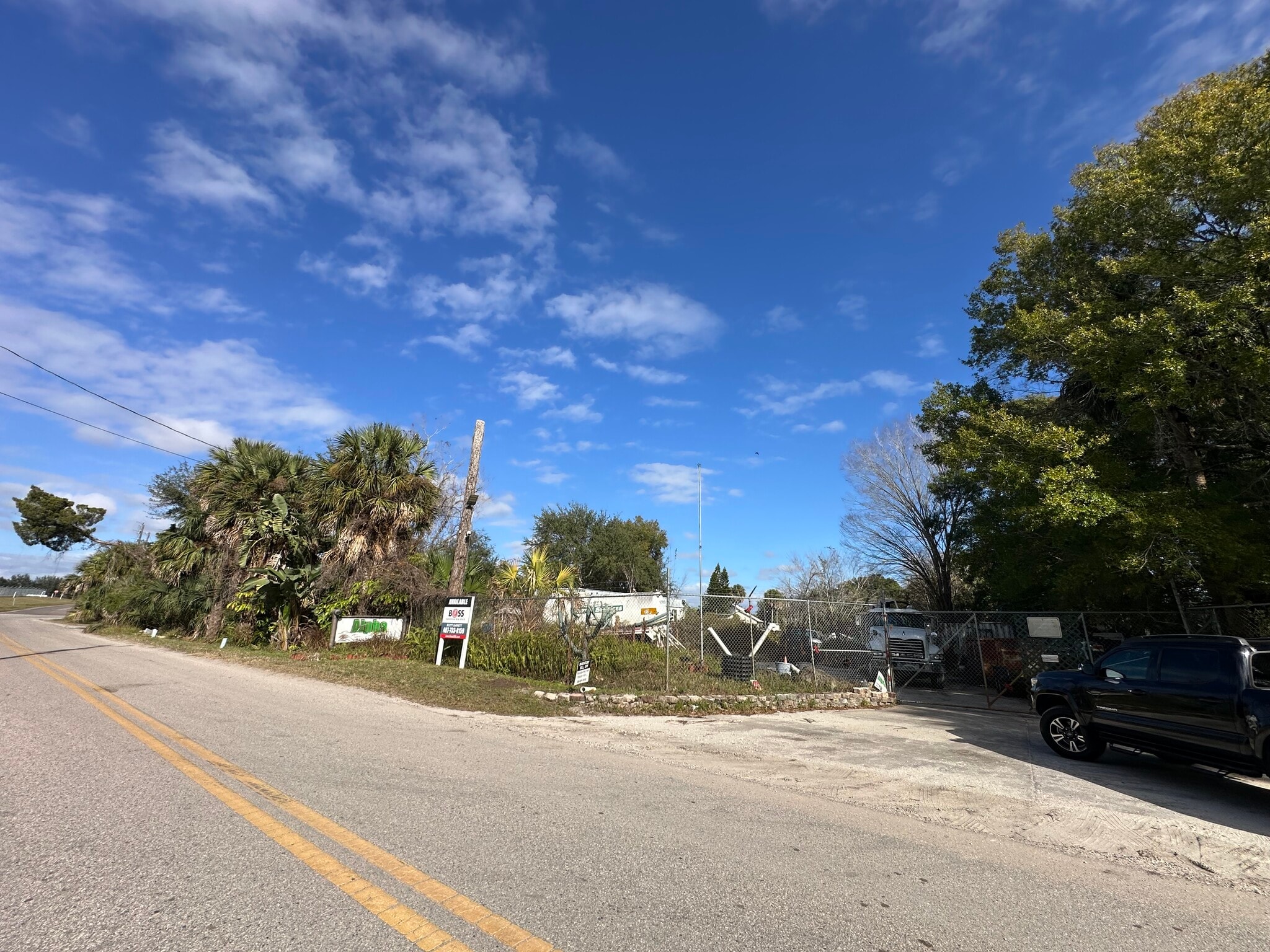 513 S Shell Rd, Debary, FL for Sale