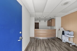 North Hills, CA Office/Medical - 8719 Woodley Ave