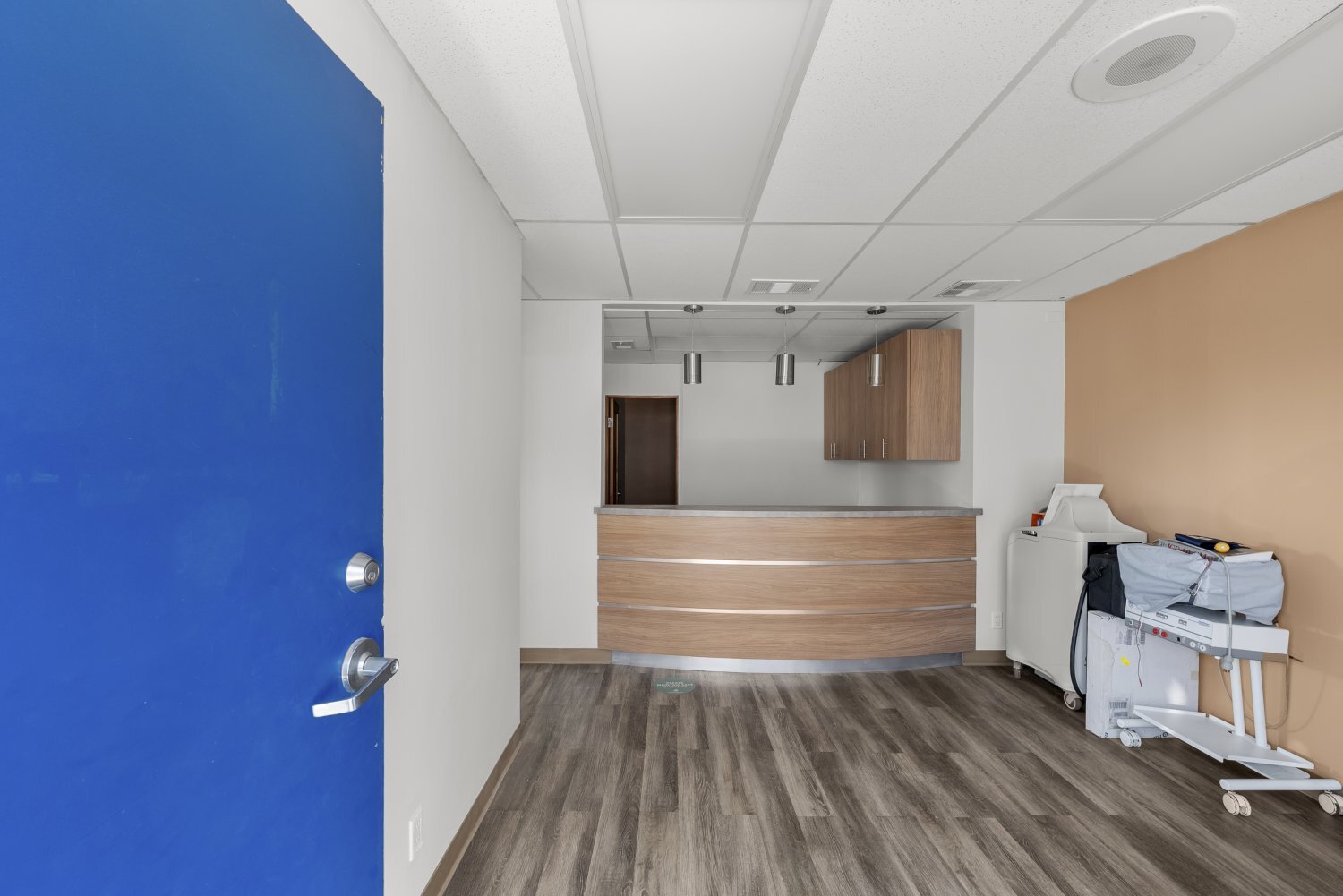 8719 Woodley Ave, North Hills, CA for Rent