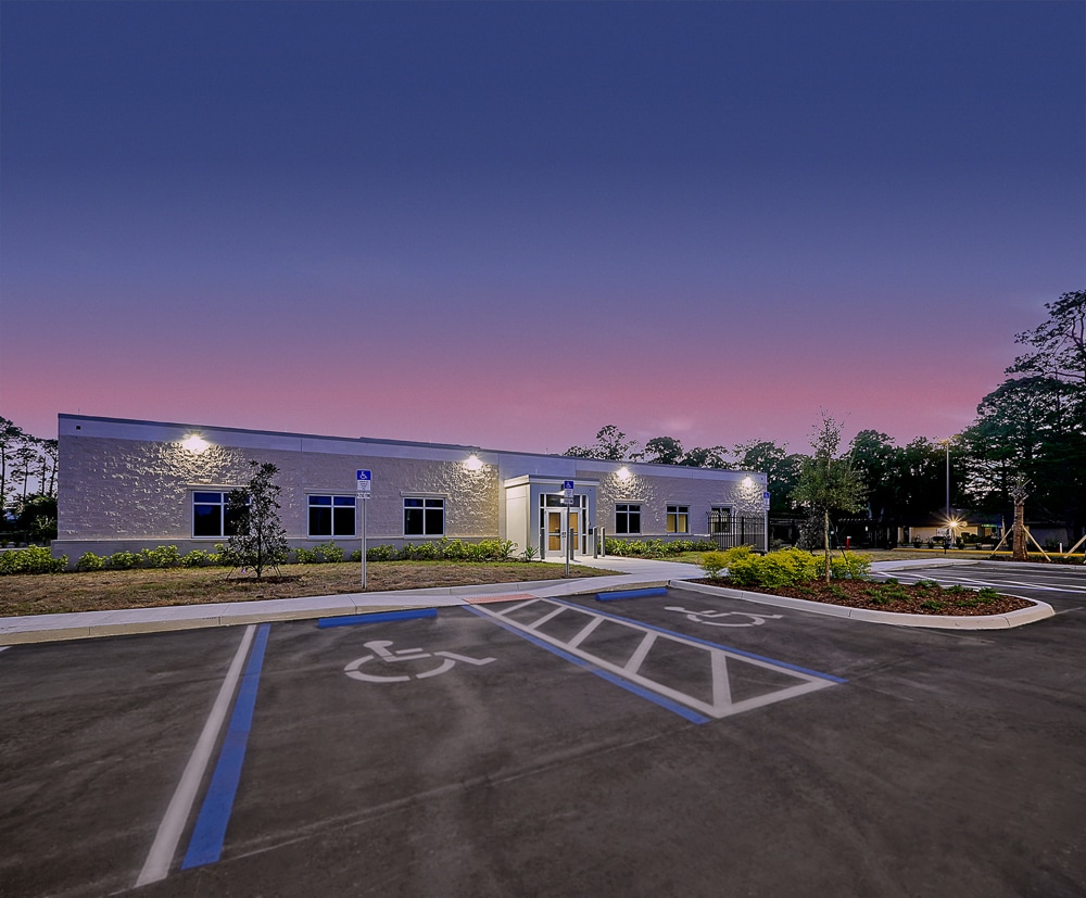 370 N Clyde Morris Blvd, Daytona Beach, FL for Sale