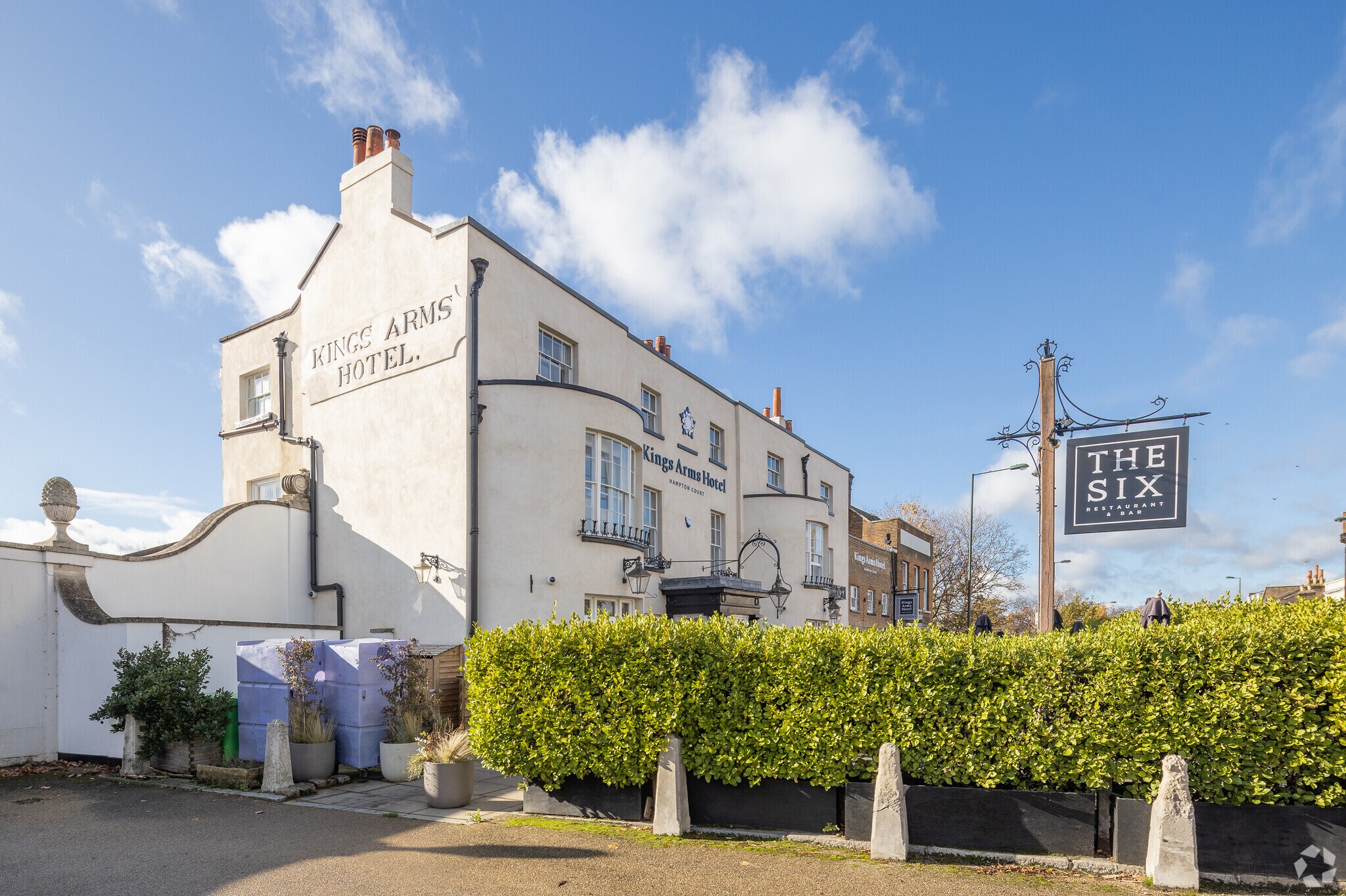 Hampton Court Rd, East Molesey, SRY for Sale