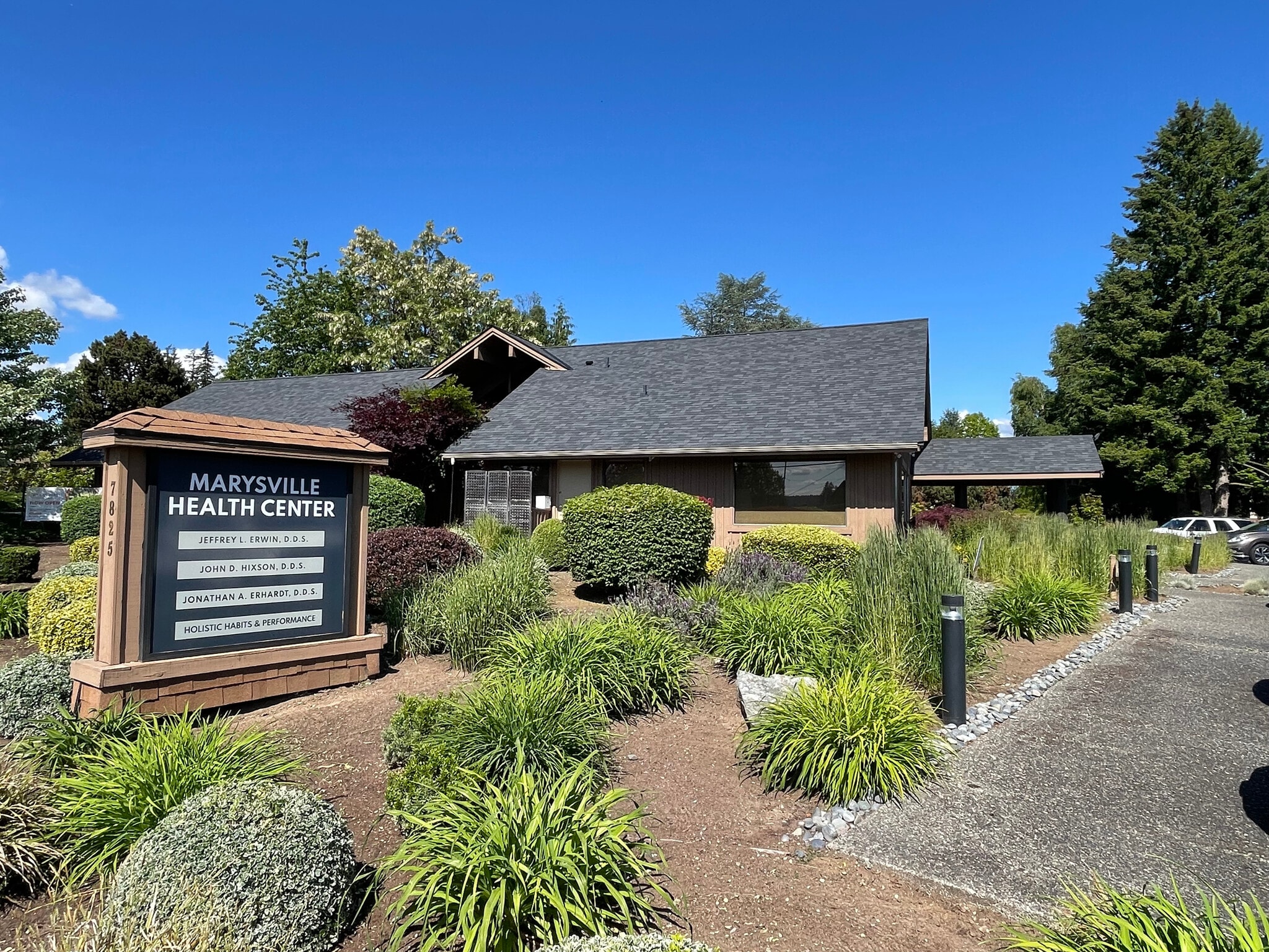 7825 47th Ave NE, Marysville, WA for Sale