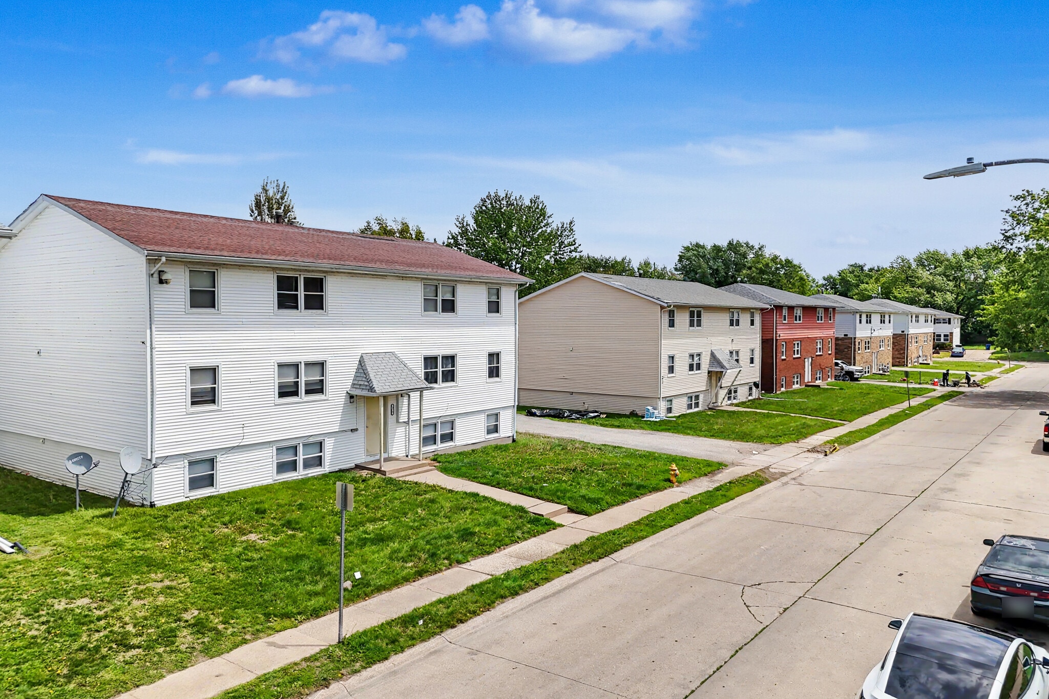 604-702 W 63rd St, Davenport, IA for Sale