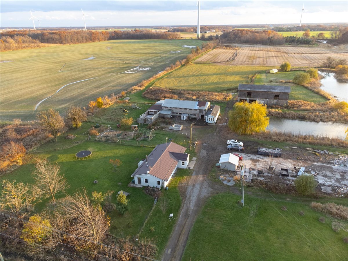 4872 Regional Rd 20, West Lincoln, ON for Sale
