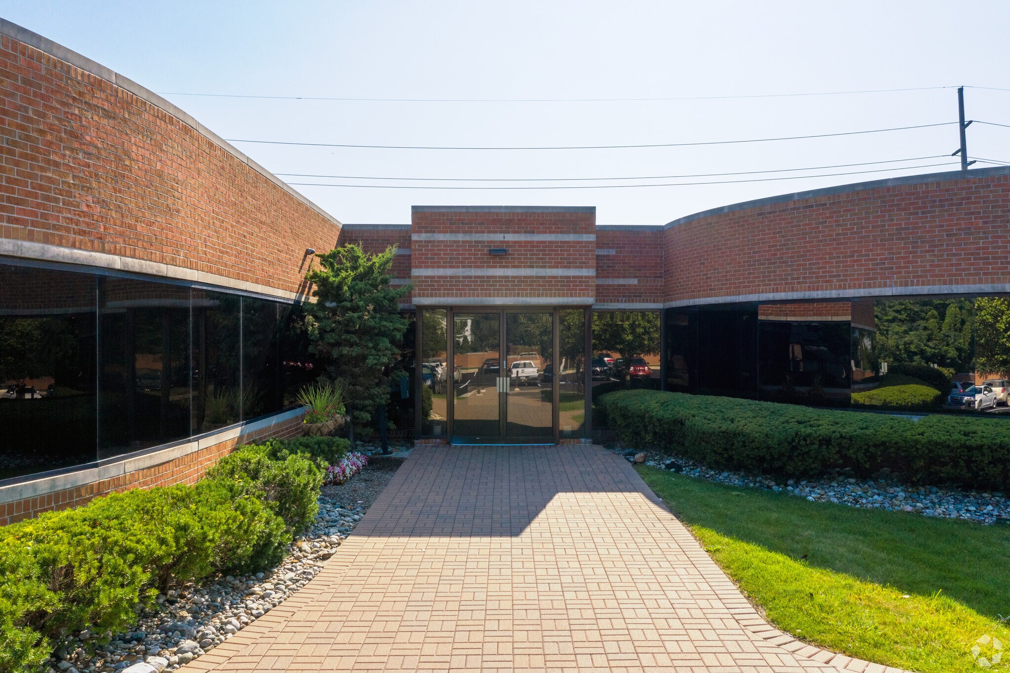 6230 Orchard Lake Rd West Bloomfield, MI 48322 Office Property for