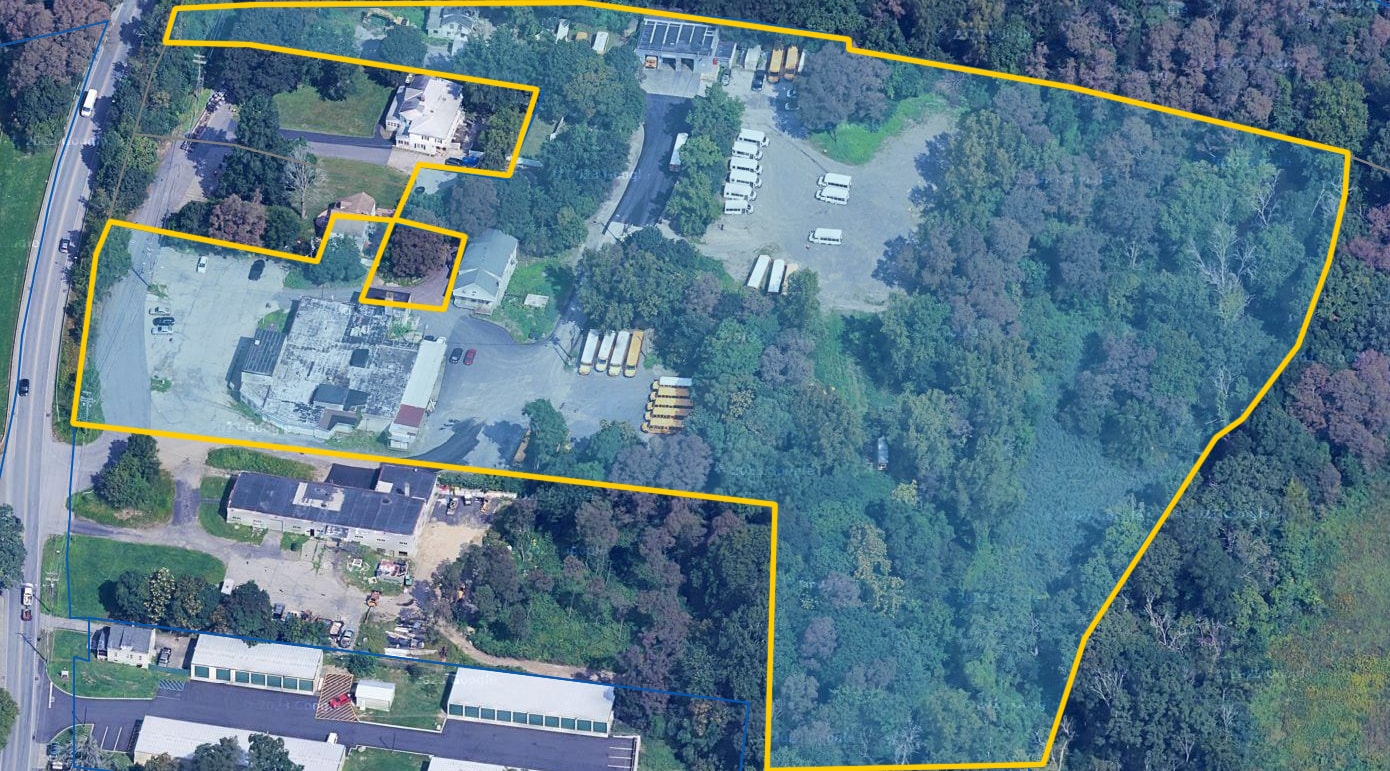 32 Fitchett Way, Poughkeepsie, NY for Sale