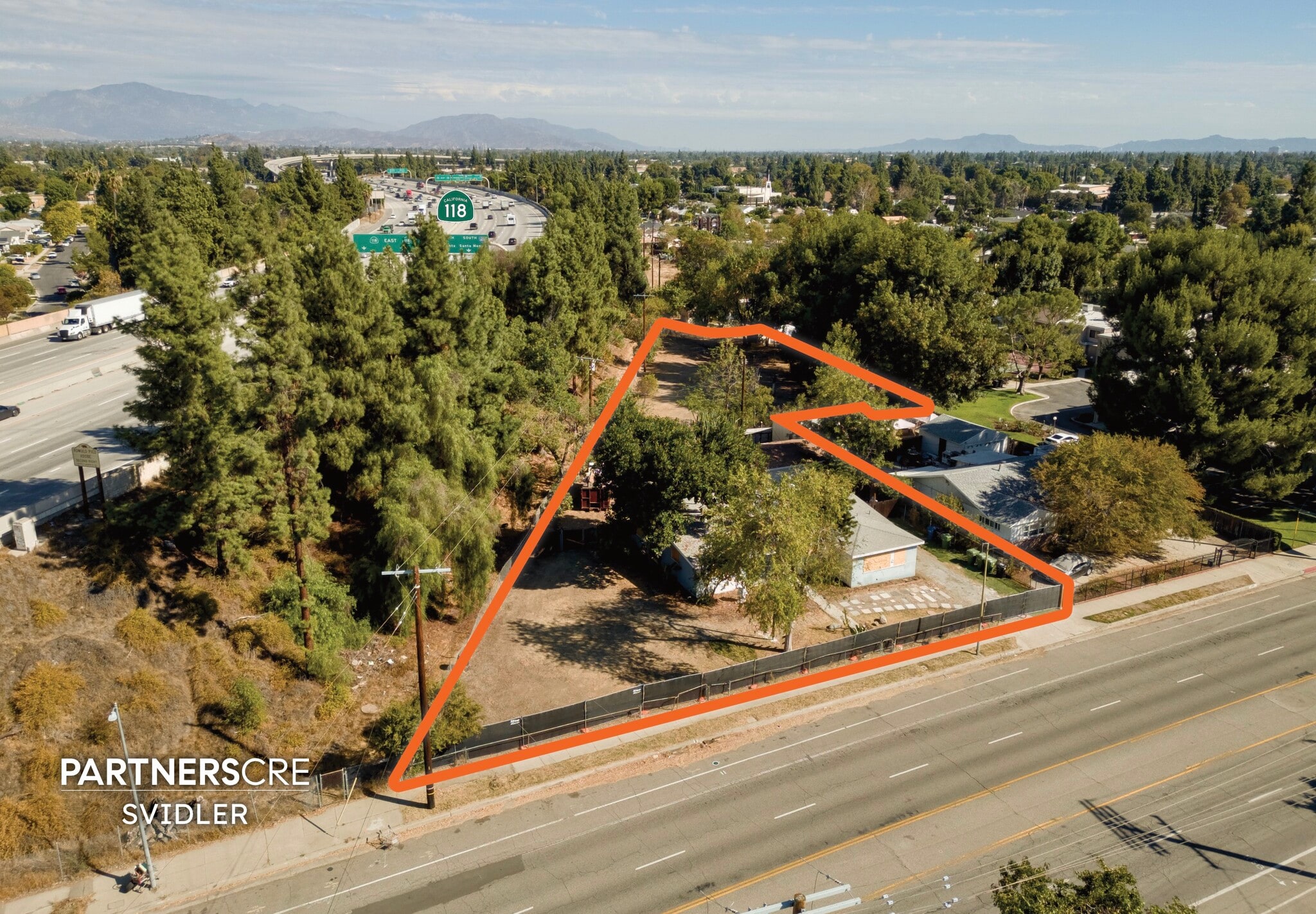 10810 Woodley Ave, Granada Hills, CA for Sale