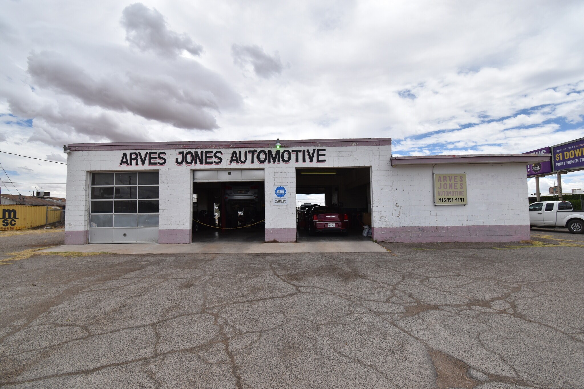 10105 Dyer St, El Paso, TX for Sale