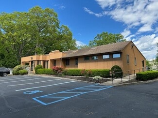 Smithtown, NY Office/Medical - 335 Terry Rd