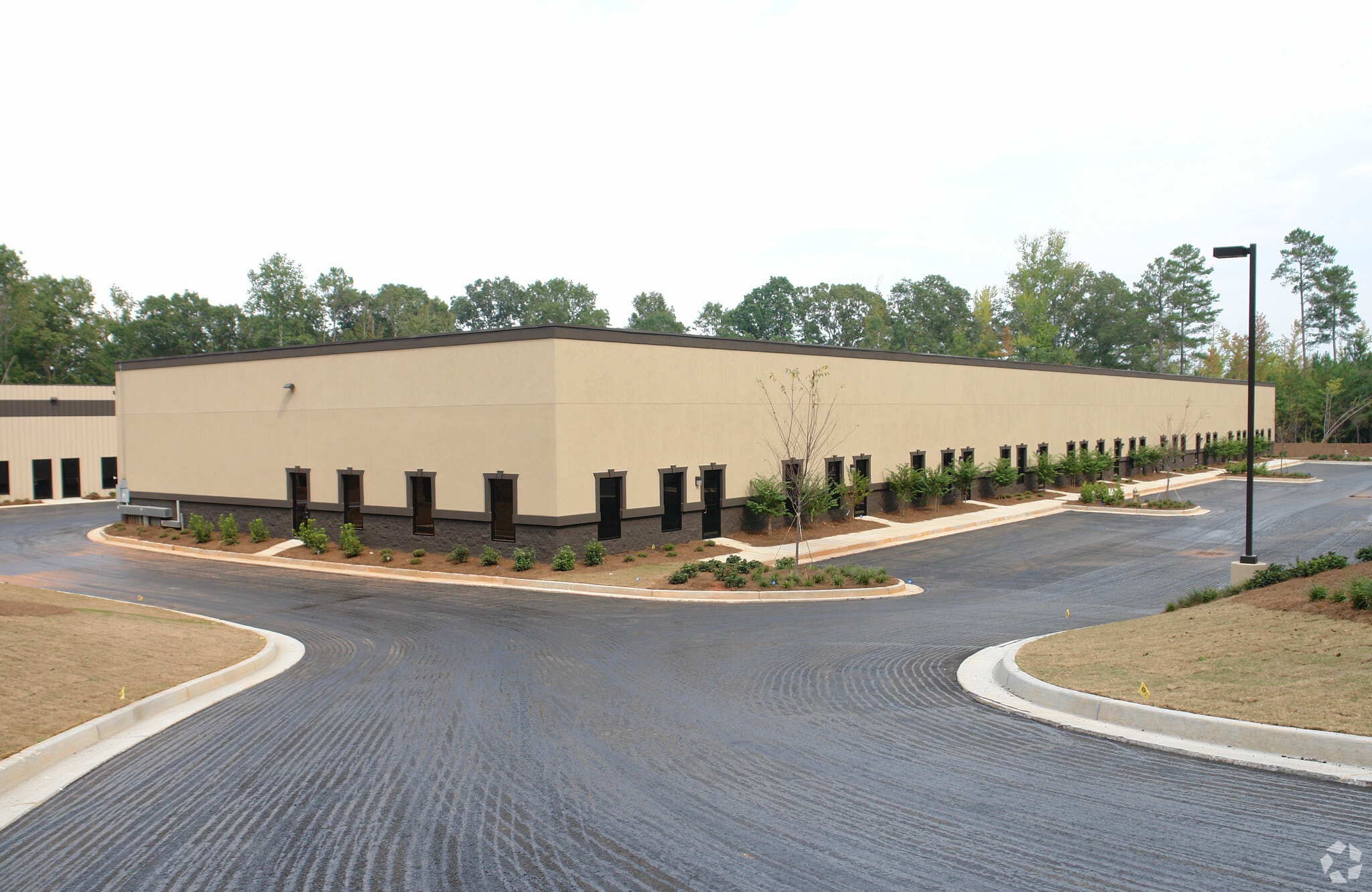 825 Hwy 74 S, Peachtree City, GA for Rent