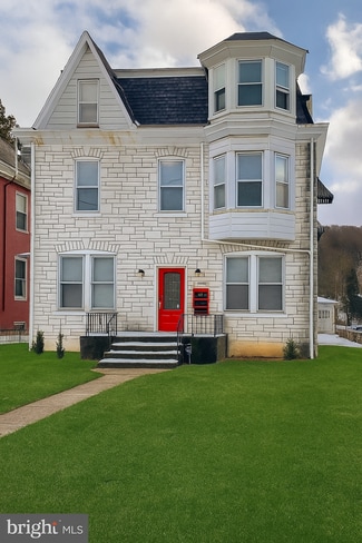 Reading, PA Apartments - 2136 Perkiomen Rd