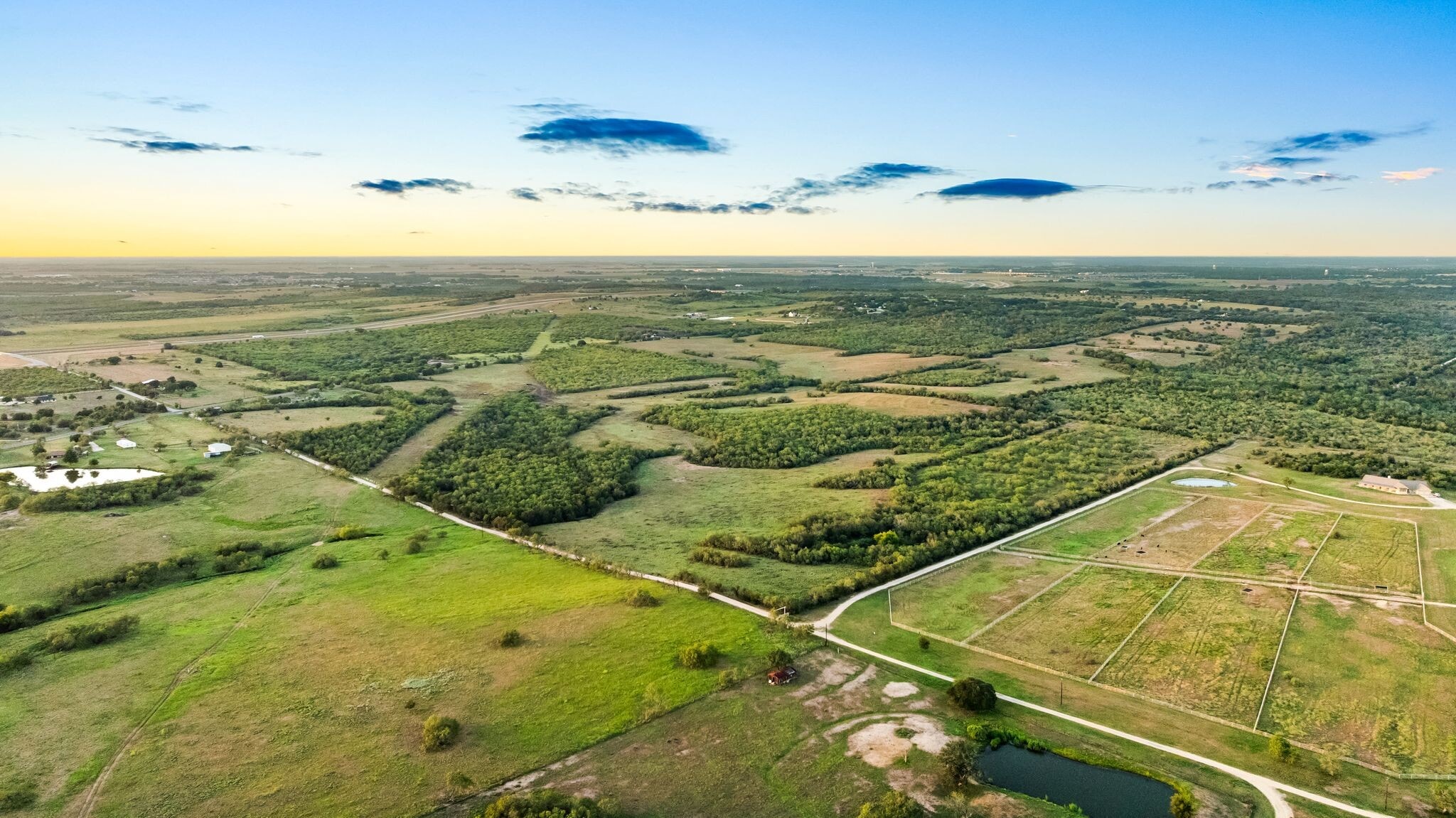3575 Westwood rd, Lockhart, TX for Sale