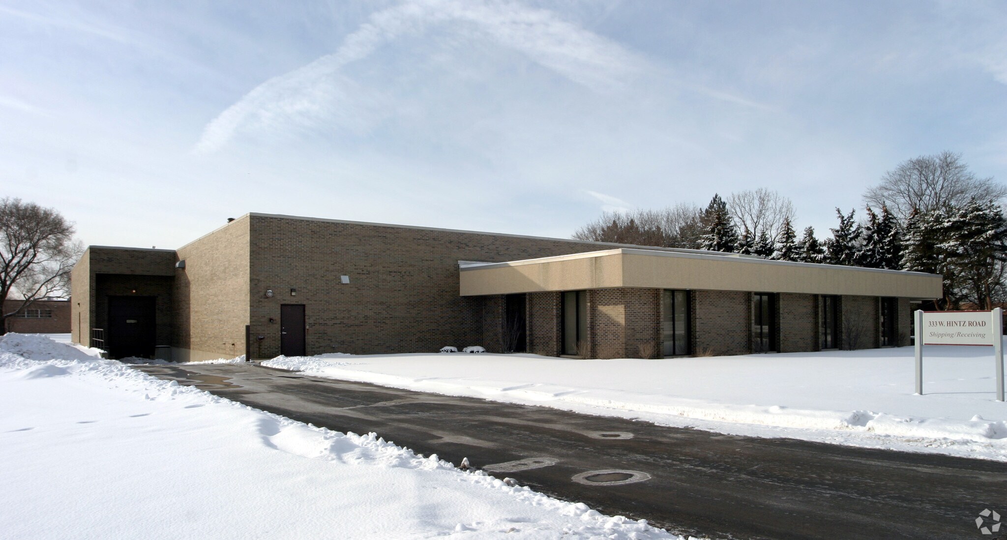 333 W Hintz Rd, Wheeling, IL for Rent