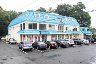 Wilton, CT Retail - 24 Danbury Rd