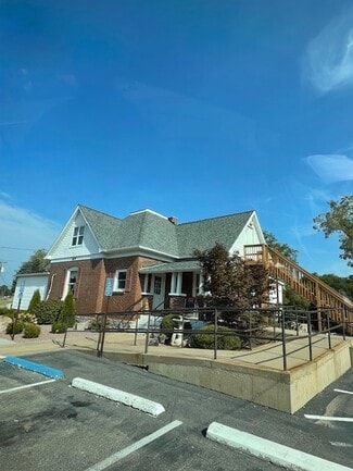 Farmington, MO Restaurant - 809 E Karsch Blvd