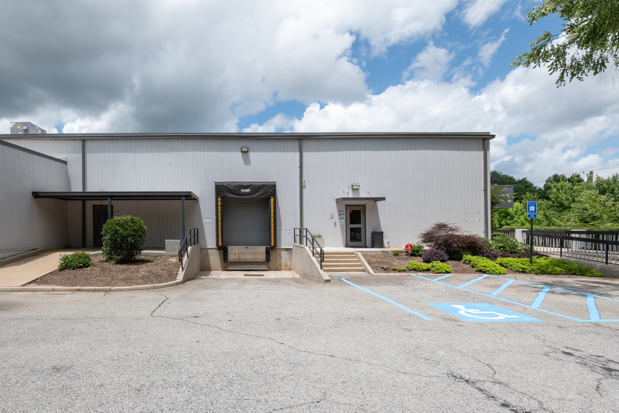 1157 Battlecreek Rd, Jonesboro, GA for Sale