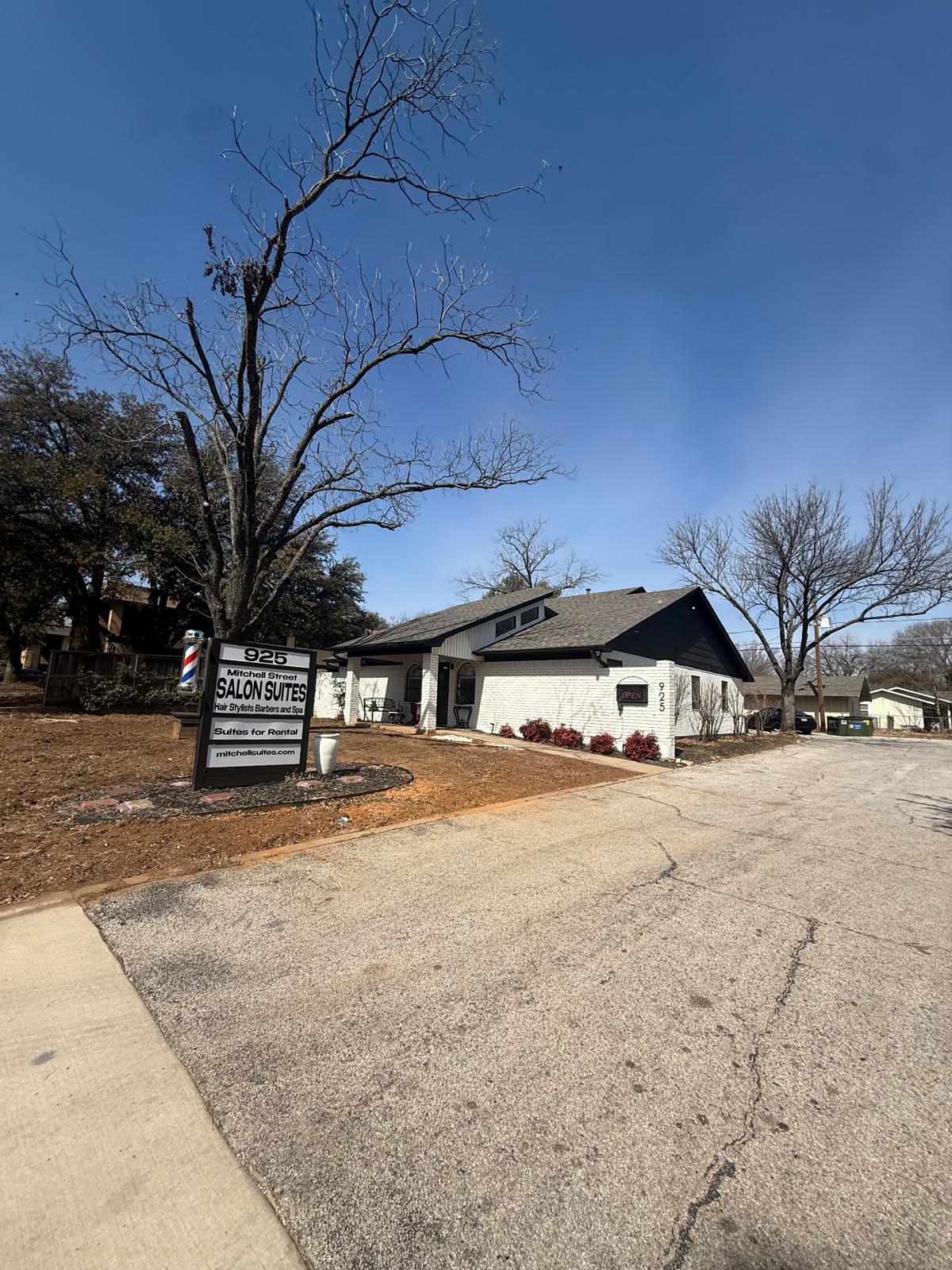 925 W Mitchell St, Arlington, TX for Rent