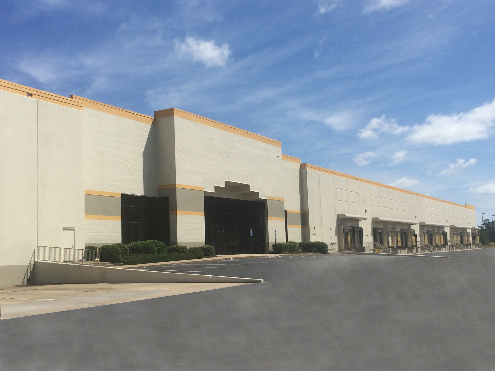 5395 Oakley Industrial Blvd, Fairburn, GA for Rent