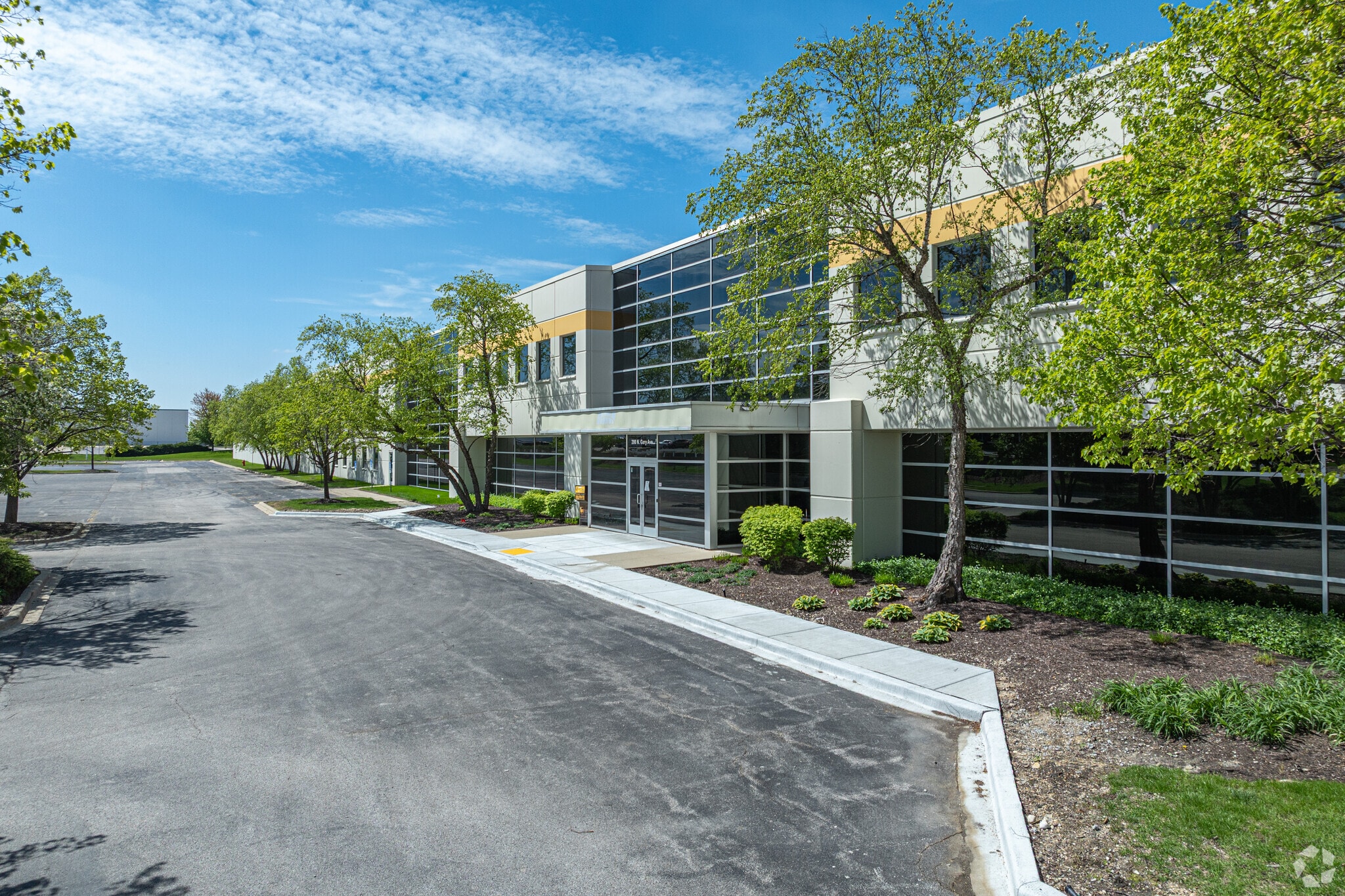 200 N Gary Ave, Roselle, IL for Rent