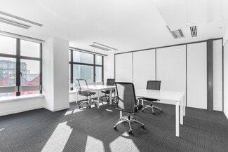 Goodyear, AZ Coworking Space - 15150 W Park Pl