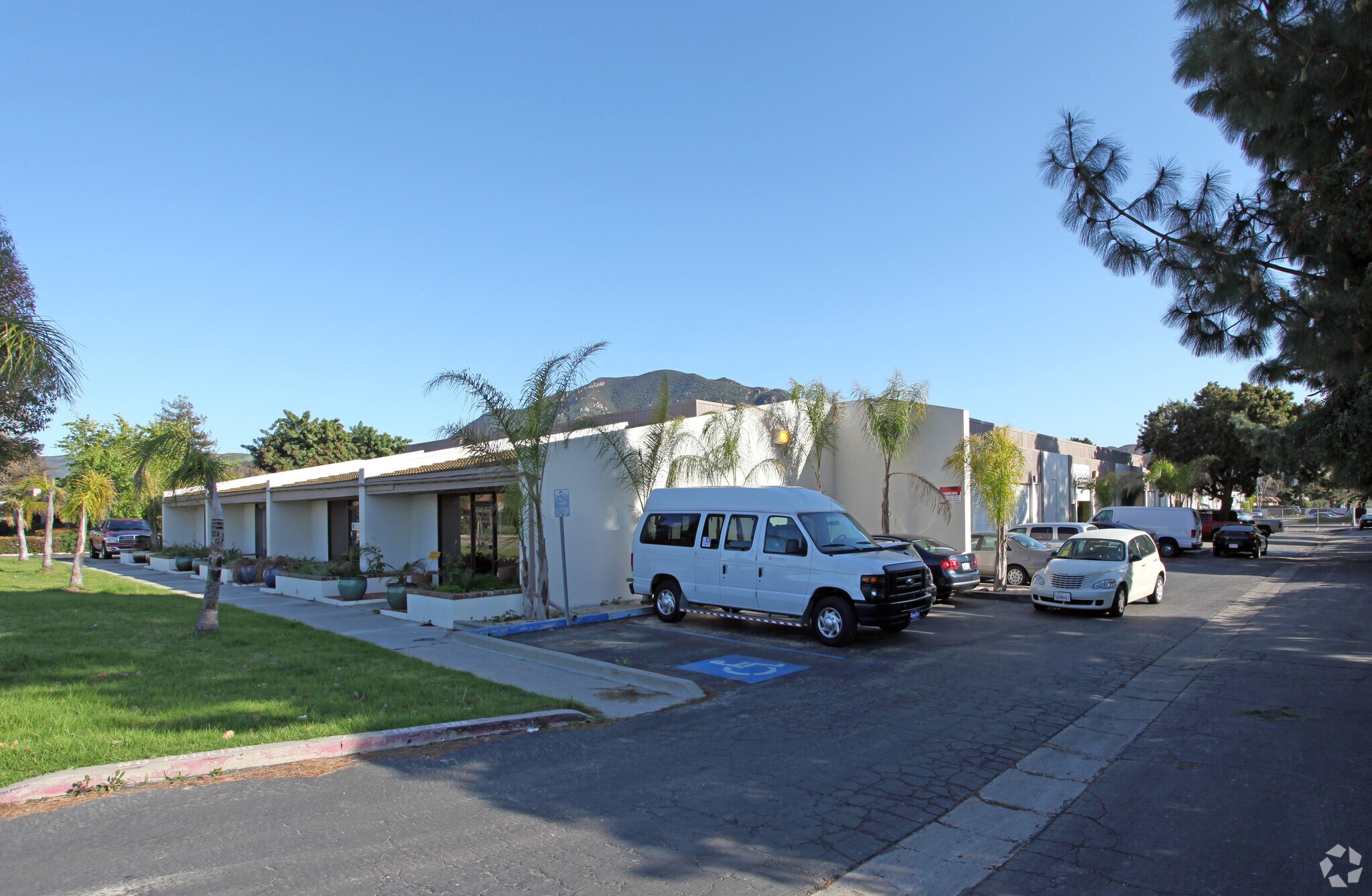 4820 Adohr Ln, Camarillo, CA for Rent