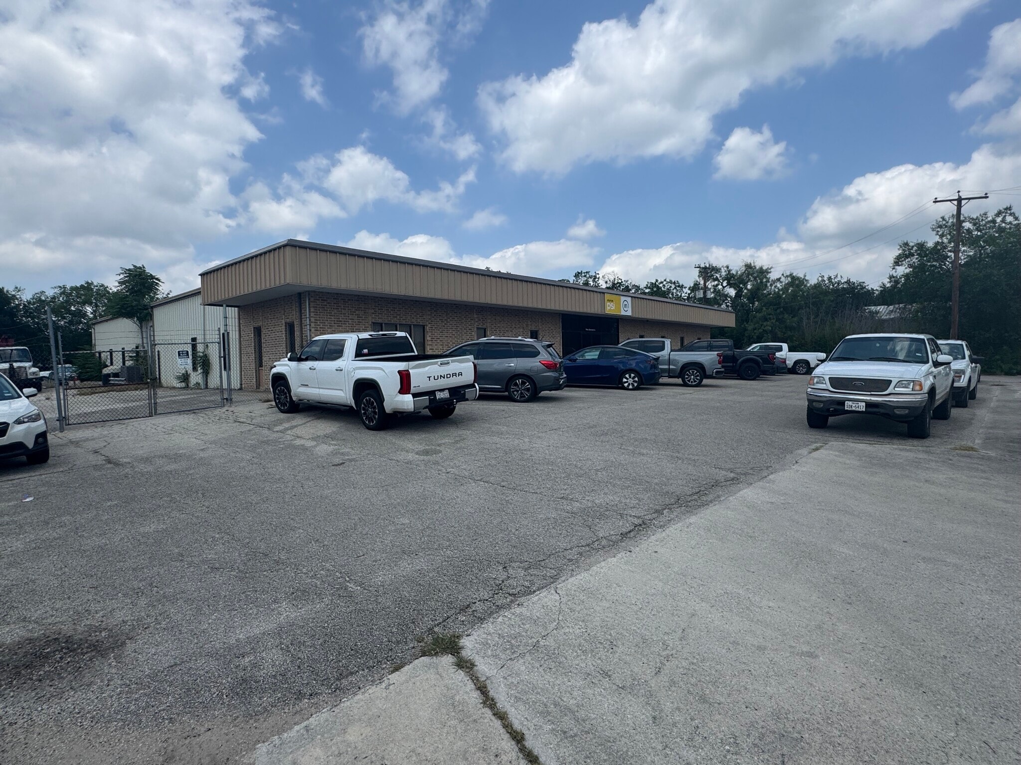 3 Burwood Ln, San Antonio, TX for Sale
