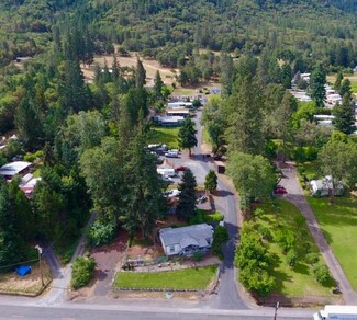 Grants Pass, OR Manufactured Housing/Mobile Housing - 7059 Rogue River Hwy