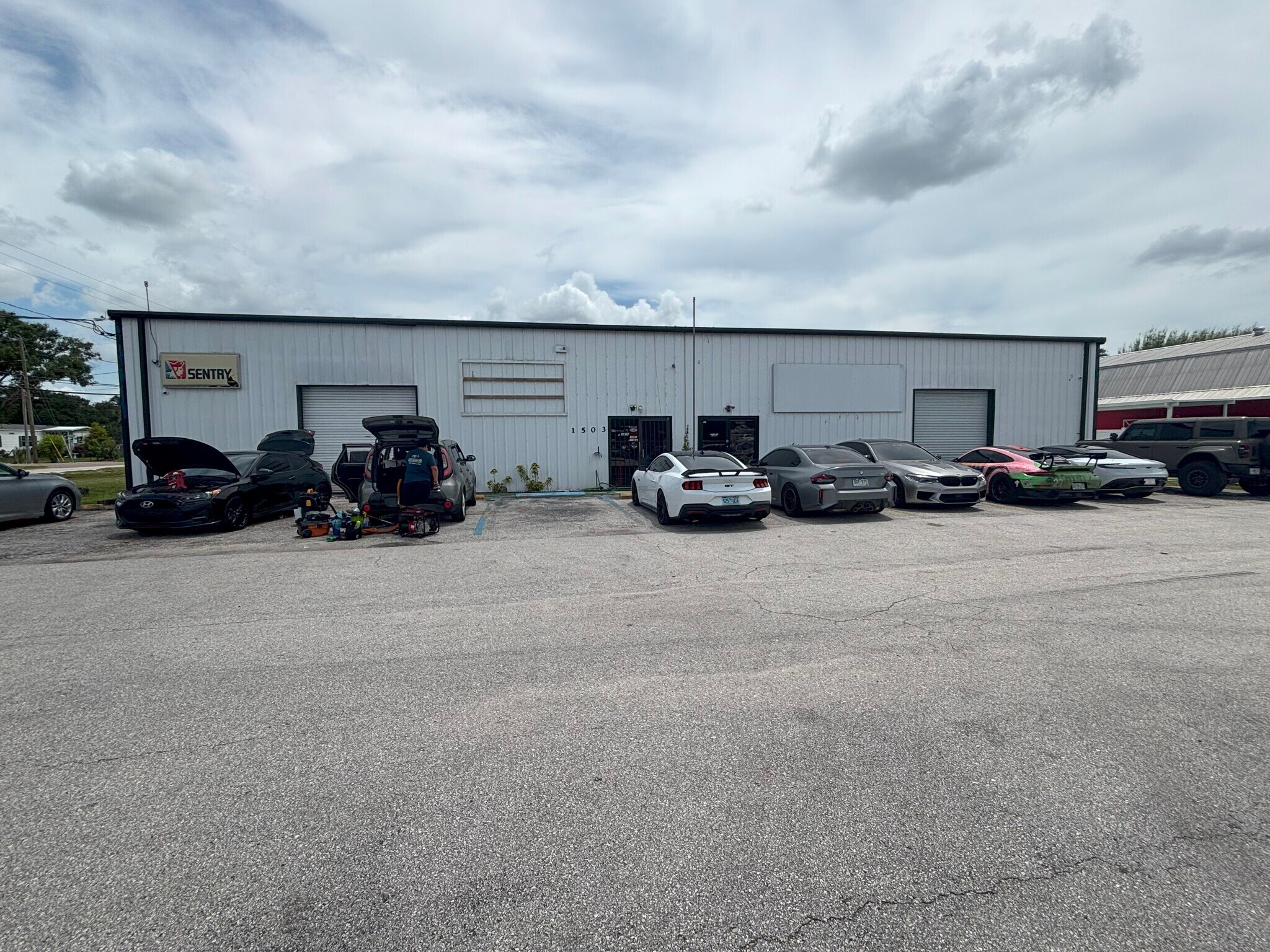 1509 7th St SW, Ruskin, FL for Sale