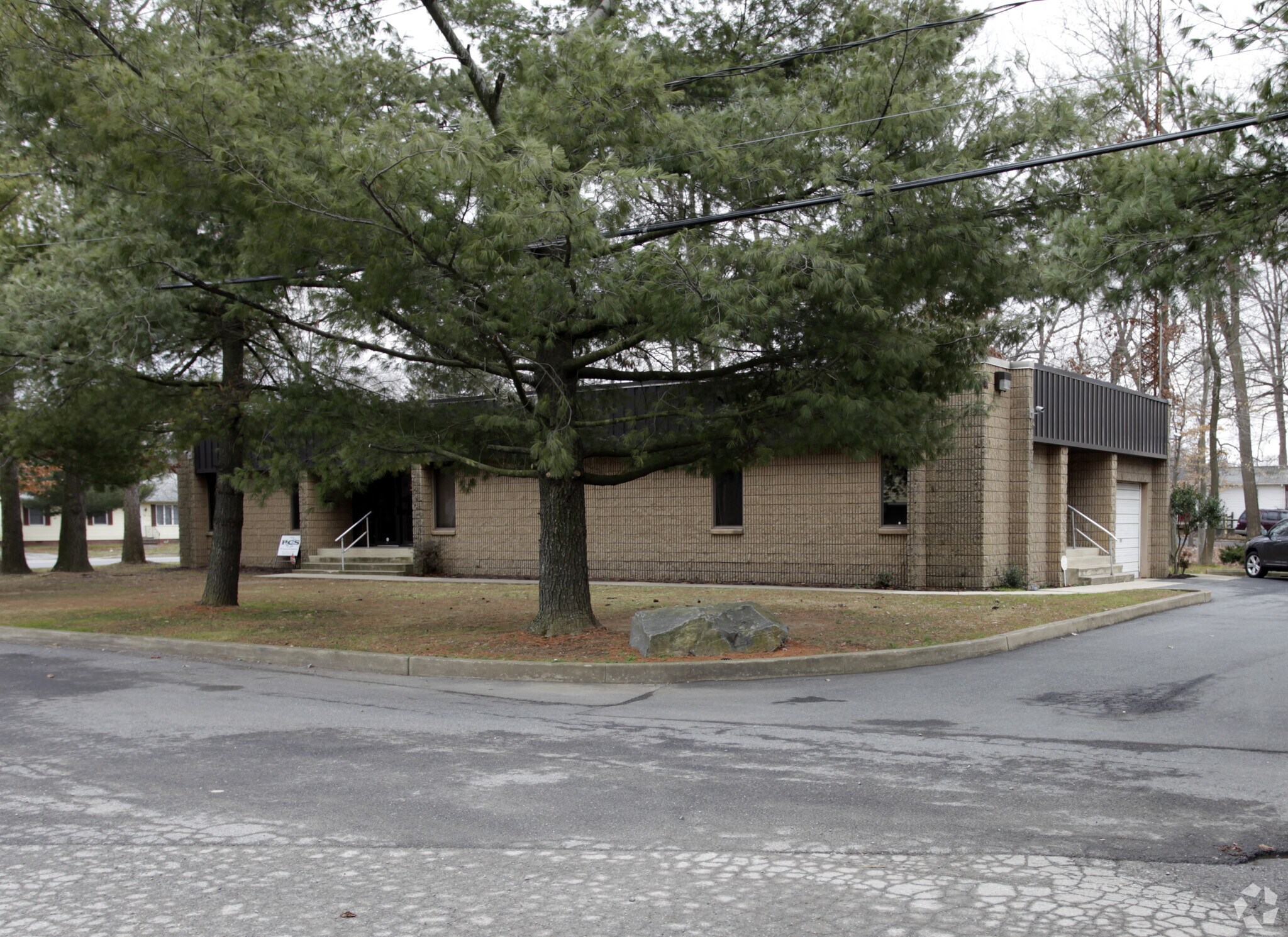 1003 S Chapel St, Newark, DE for Sale
