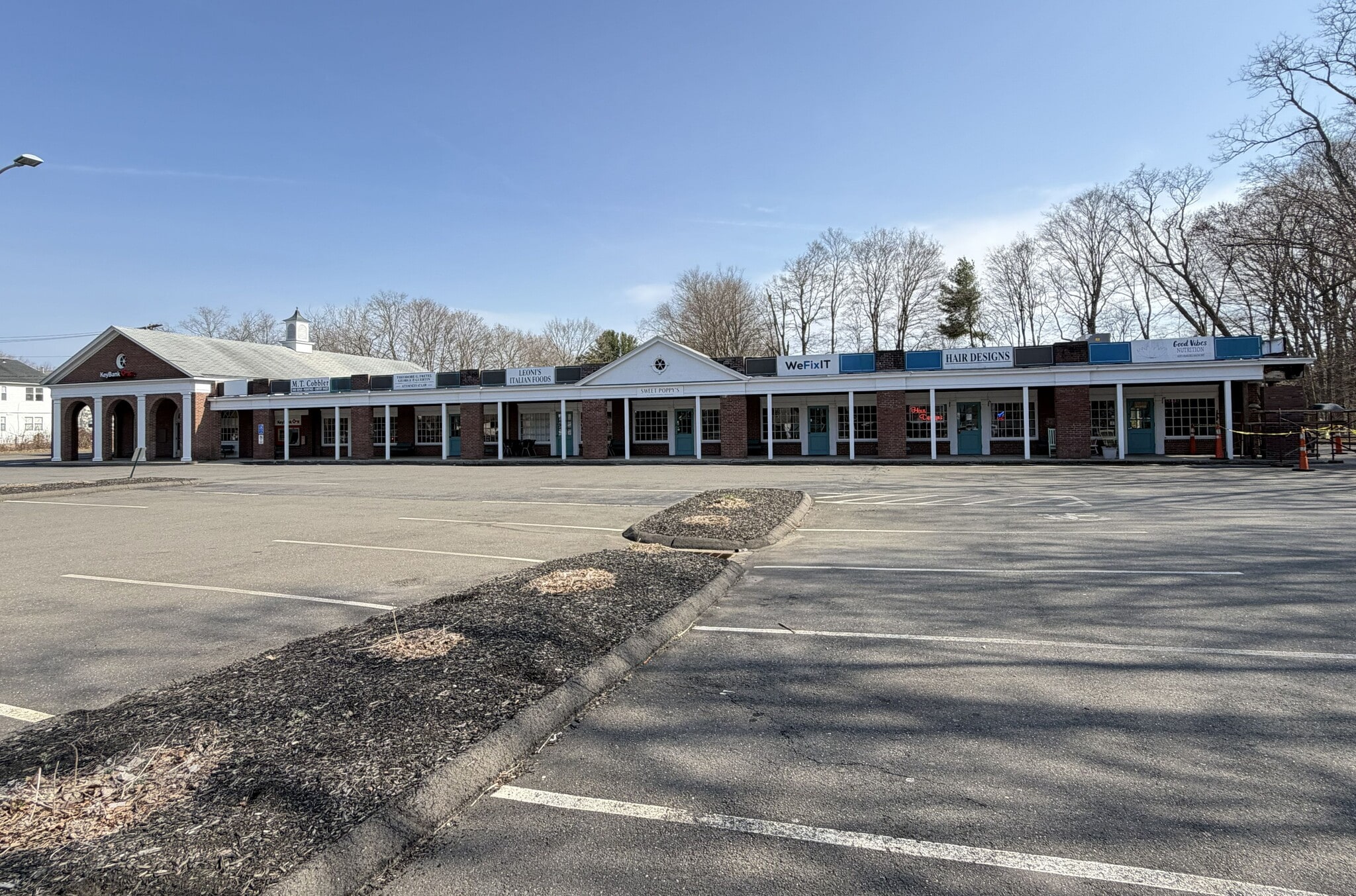 1715 Foxon Rd, North Branford, CT for Rent