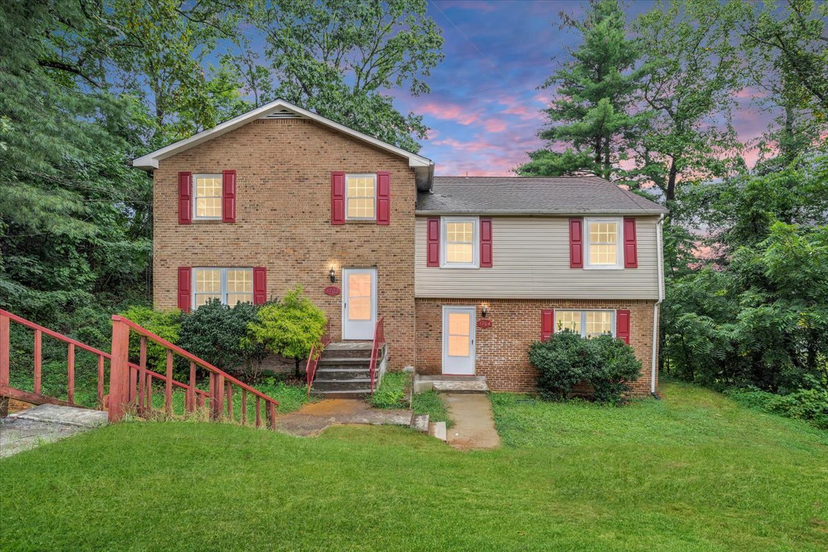 1702 Elbert Dr, Roanoke, VA for Sale