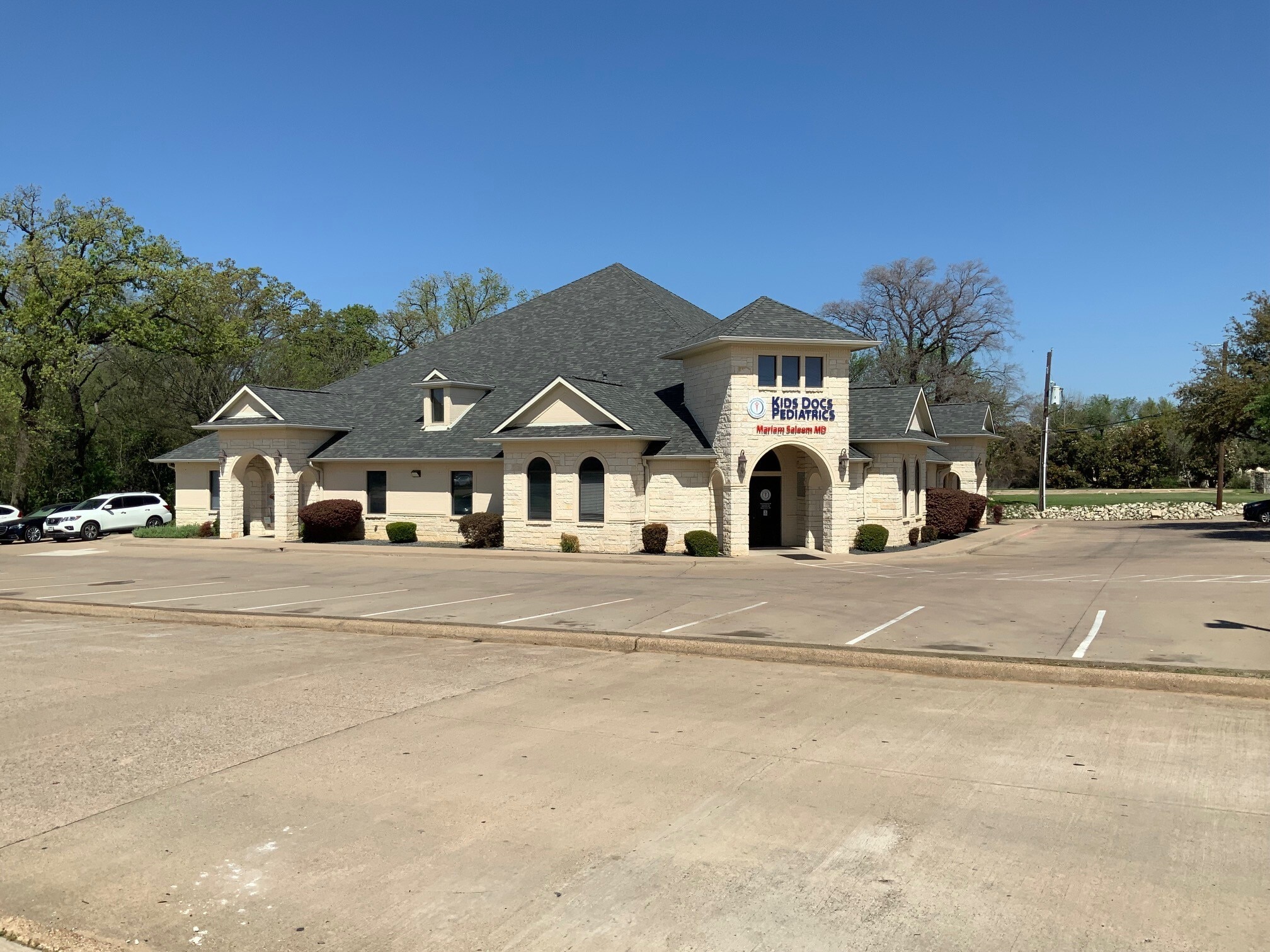 2624 Matlock Rd, Arlington, TX for Sale