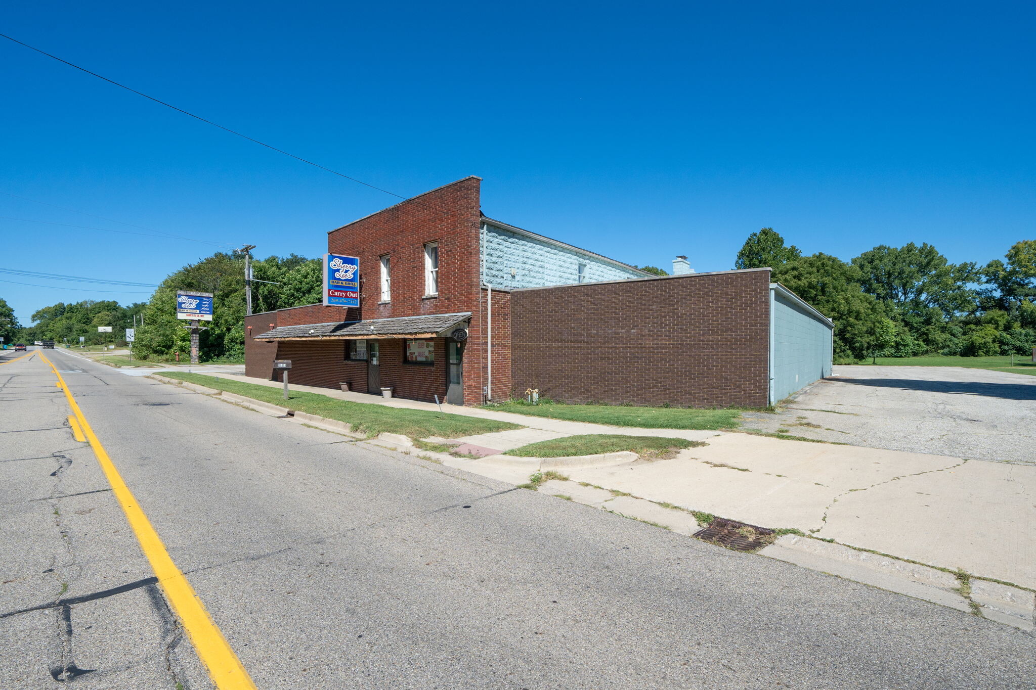 18089 W State St, Vandalia, MI for Sale