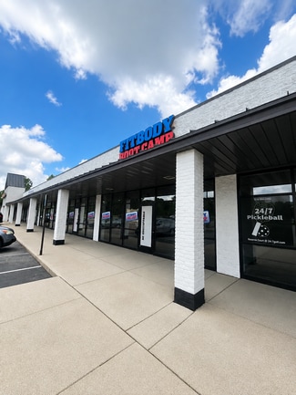 Comstock Park, MI Retail - 4255-4273 Alpine Ave NW Comstock Park, MI Retail - 4255-4273 Alpine Ave NW