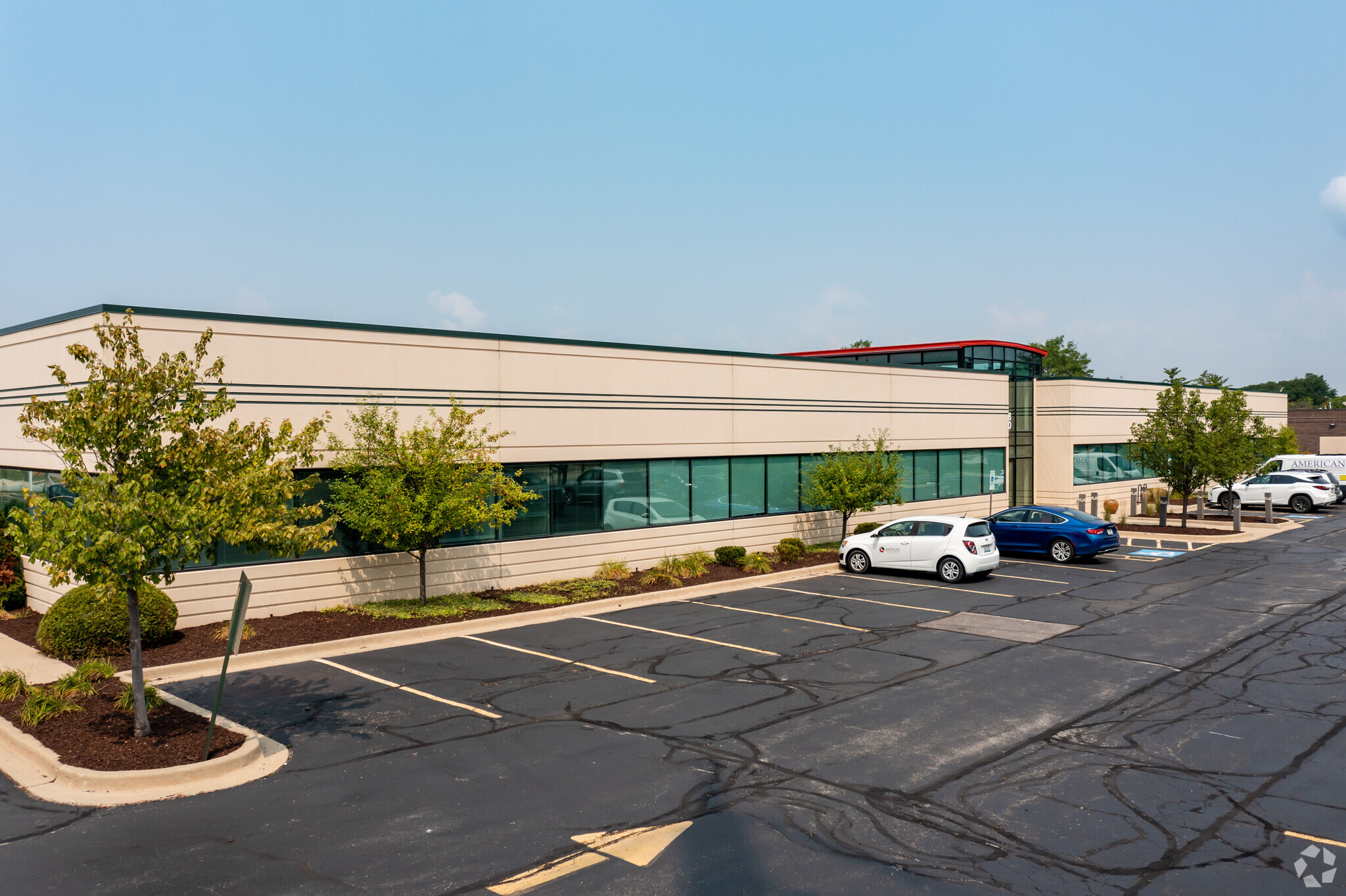 1548 Bond St, Naperville, IL for Rent