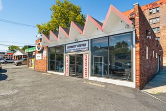 Mount Vernon, NY Retail - 22 W Lincoln Ave