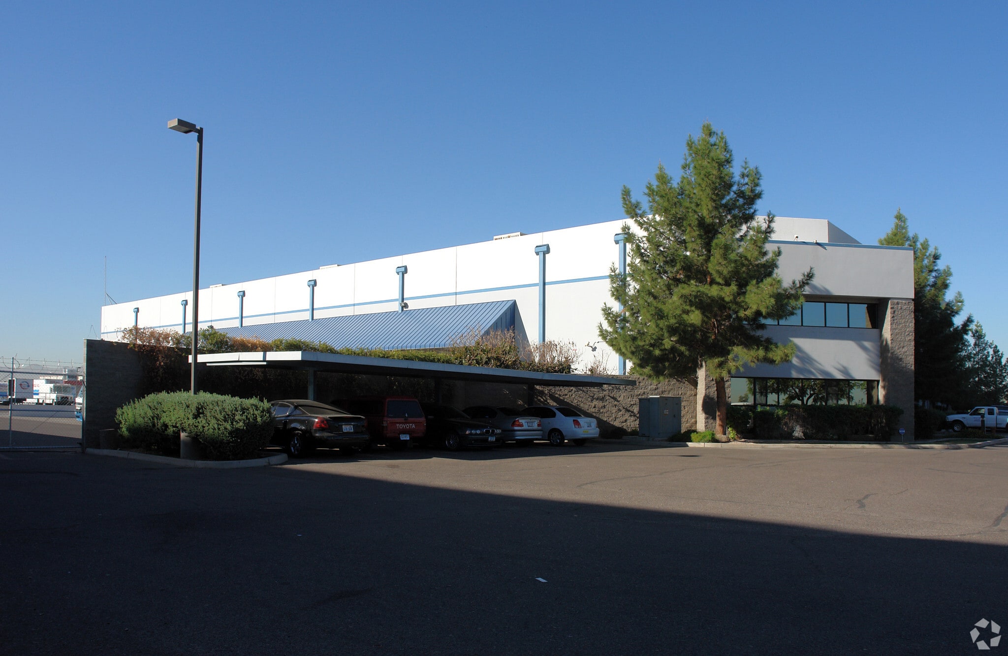 6131 W Van Buren St, Phoenix, AZ for Rent