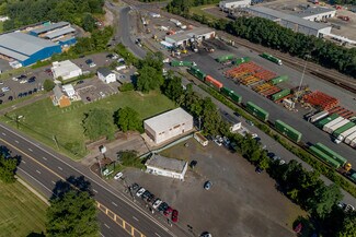 Fairless Hills, PA Warehouse - 329 Lincoln Hwy