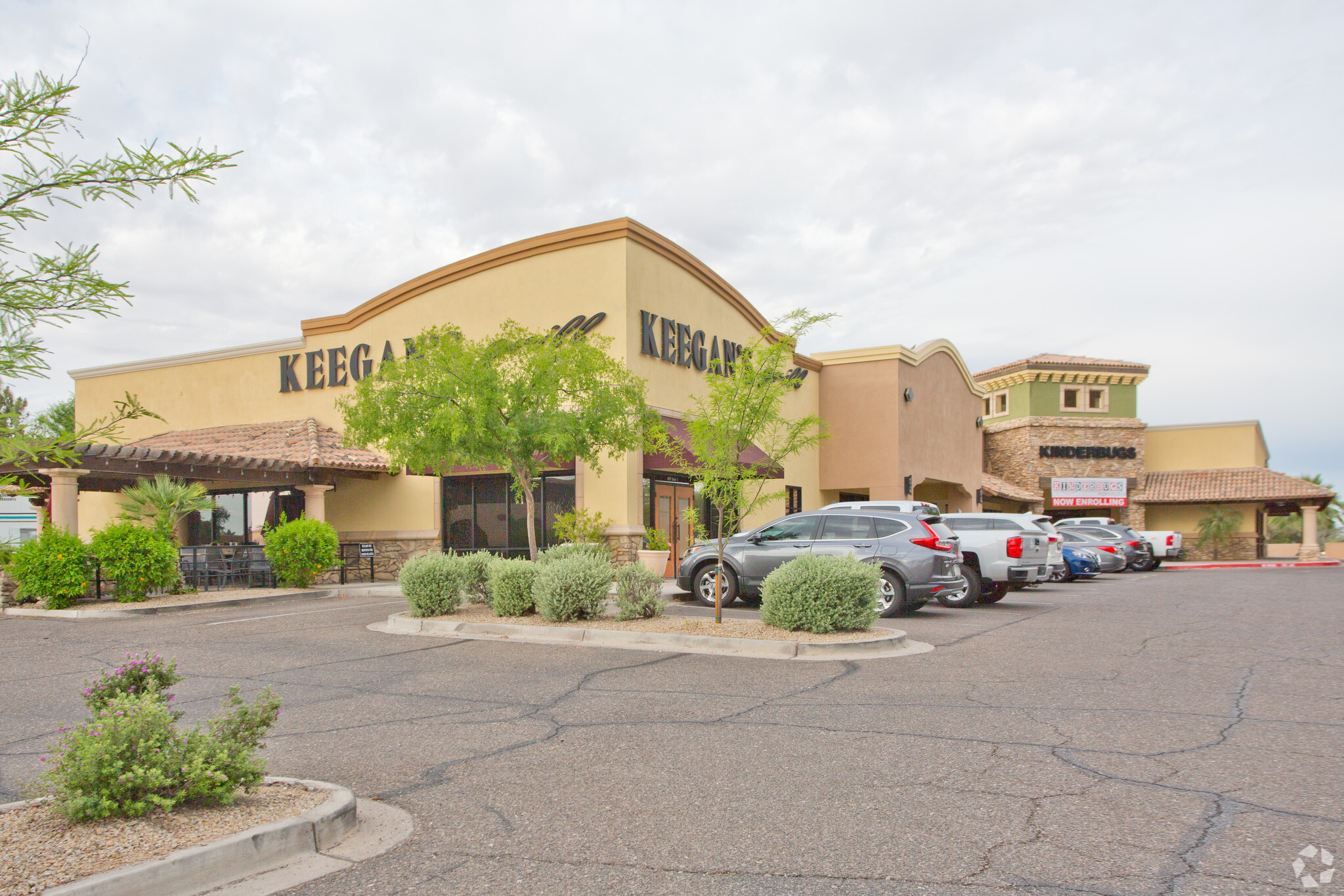 1025-1095 W Queen Creek Rd, Chandler, AZ for Rent