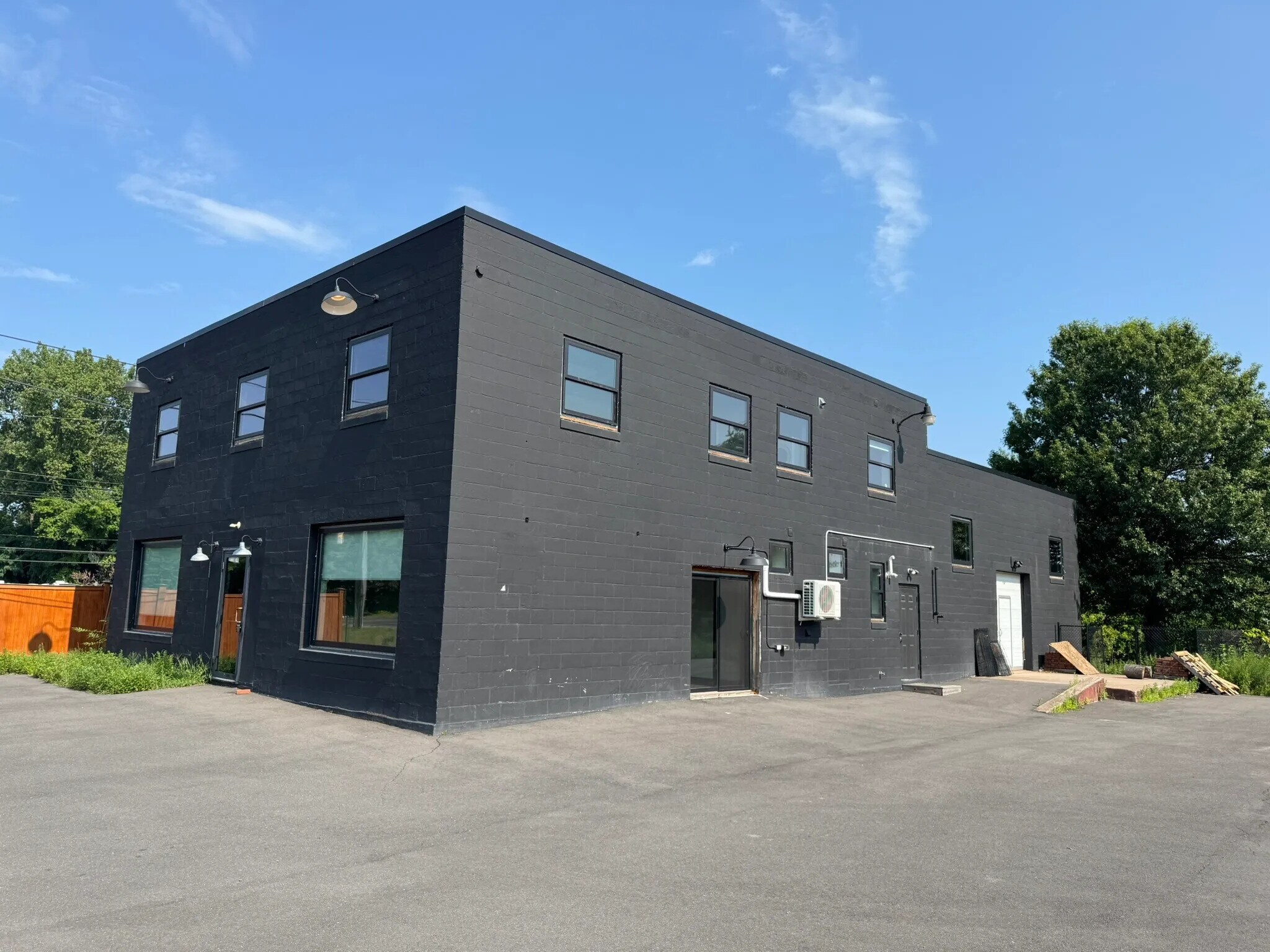240 Chapel Rd, South Windsor, CT for Sale