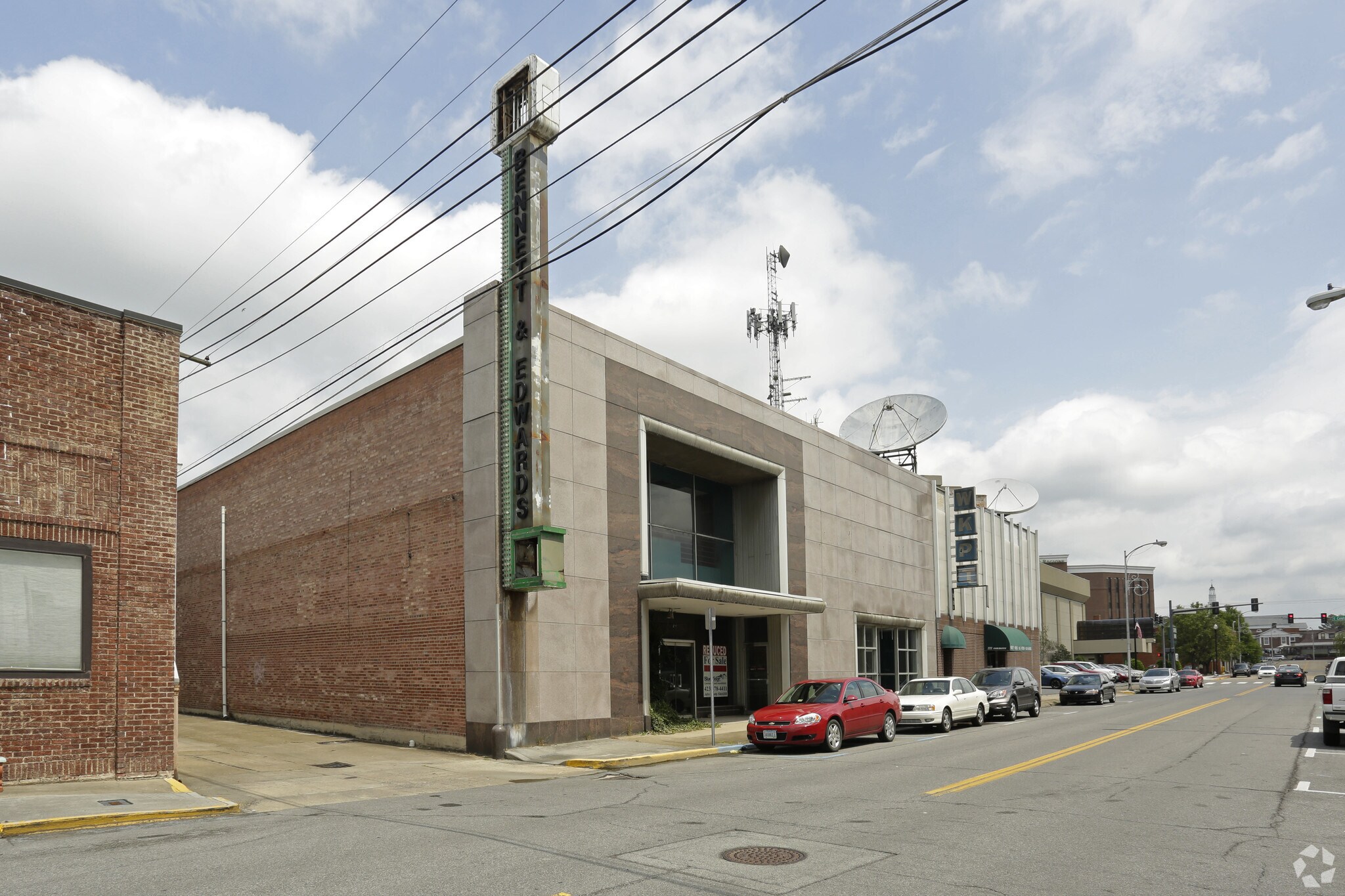 214 Commerce St, Kingsport, TN for Rent