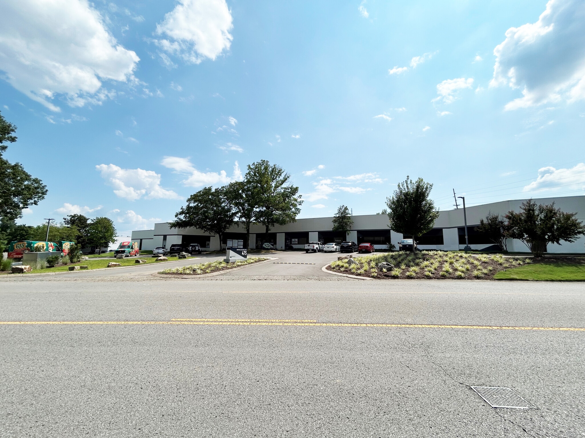 475 Metroplex Dr, Nashville, TN for Rent