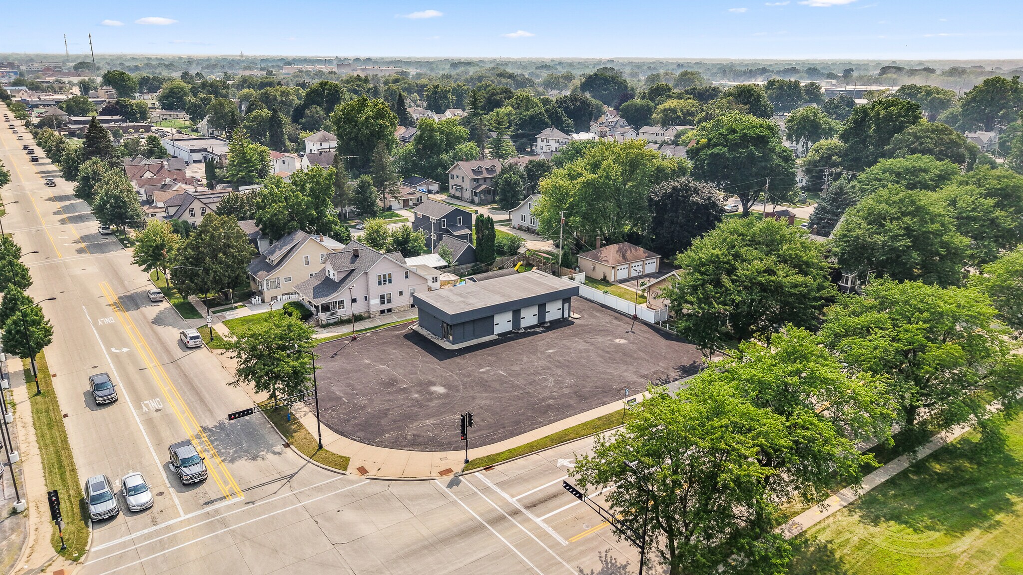 446 N Main St, Fond Du Lac, WI for Sale