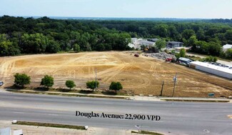 Des Moines, IA Commercial - 2701 Douglas Ave