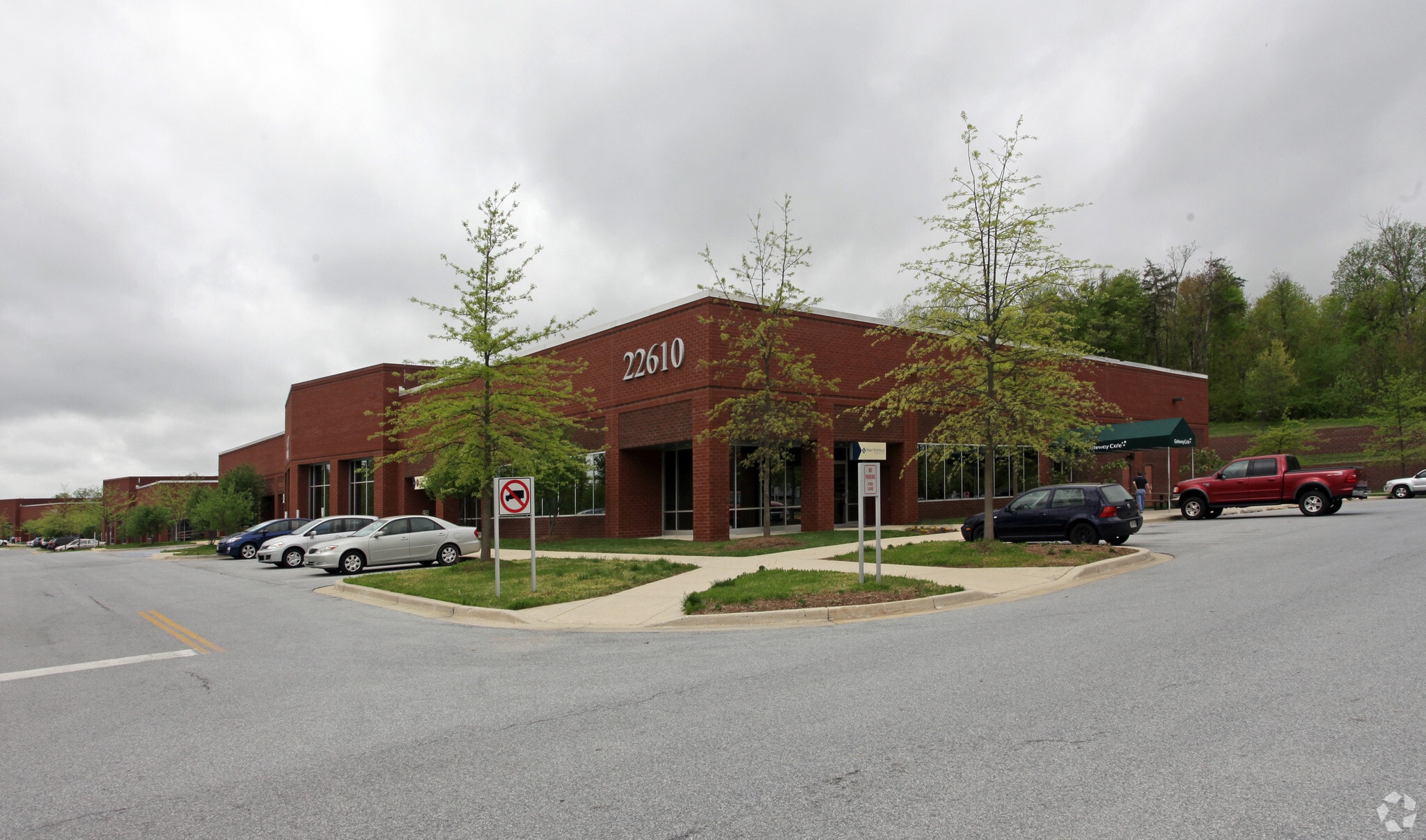 22610 Gateway Center Dr, Clarksburg, MD for Rent